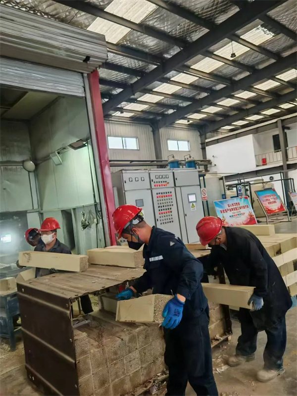 1726630659494815UDBU.jpg 640 (8).jpg